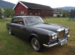 Bentley T 1