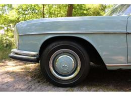 Mercedes-Benz SE 250