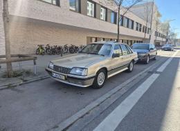 Opel Senator