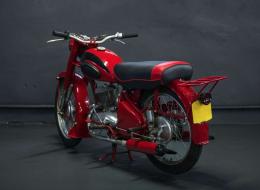 Moto Peugeot 176 TC4 