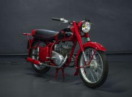 Moto Peugeot 176 TC4 