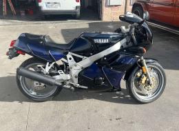 Moto yamaha FZR 400 de 1997