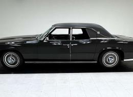 Ford Thunderbird Sedan