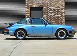Porsche 911 Targa