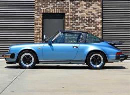 Porsche 911 Targa
