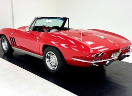 Chevrolet Corvette C2 Convertible