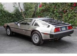 De Lorean DMC 12