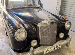 Mercedes-Benz Ponton 220 S de 1958