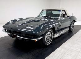 Chevrolet Corvette C2 Convertible