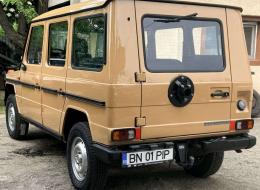 Mercedes-Benz G Class 230