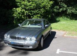 Jaguar Série - XJ 8 4.2 L X350 