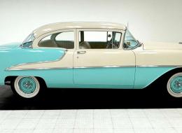 Oldsmobile 88 2 Door Sedan