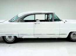 Lincoln Première 2 Door Coupé Hardtop