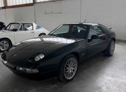 Porsche 928
