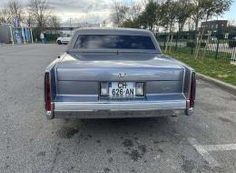 Cadillac De Ville