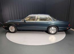 Jaguar Série - XJ 6 4.0 X300