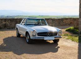 Mercedes-Benz SL 230SL PAGODE