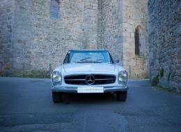 Mercedes-Benz SL 230SL PAGODE