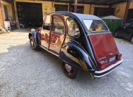 Citroen 2 CV charleston
