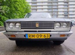 Toyota Crown Sedan