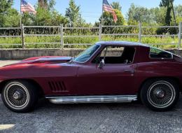 Chevrolet Corvette STING RAY BIG BLOCK 427 Ci 