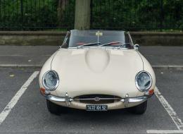 Jaguar Type E 3,8L cabriolet de Bernard Consten