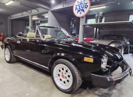 Fiat 124 Spider 2000 Injection