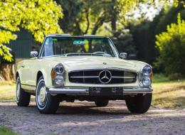 Mercedes-Benz SL 230 Pagode de 1964