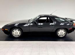 Porsche 928 S4