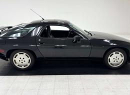 Porsche 928 S4