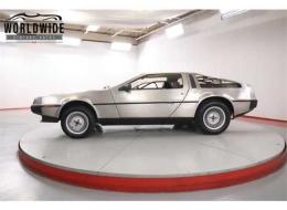 De Lorean DMC 12
