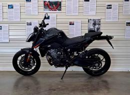 Moto KTM 890 DUKE 115CV