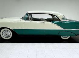Oldsmobile 88 Holiday 4 Door Hardtop