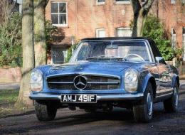 Mercedes-Benz SL 280 Pagode