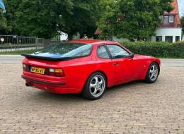 Porsche 944 2.7