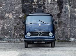 Mercedes-Benz LF 319B par Carl METZ GmbH