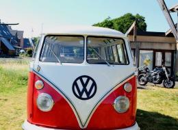 Volkswagen Combi T1 21 fen&ecirc;tres 1964 &ndash; Type 2 Typ 24