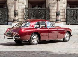 Bristol 405