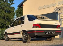 Peugeot 309 GTi restaurée