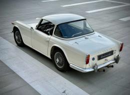 Triumph TR4 A IRS