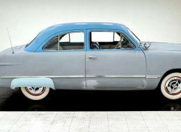 Ford Custom Club Coupe