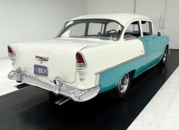 Chevrolet 210 2-Door Coupé Sedan