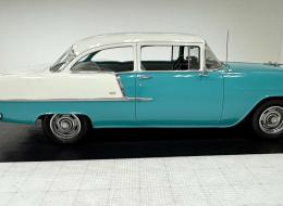 Chevrolet 210 2-Door Coupé Sedan
