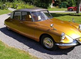 Citroen DS 19
