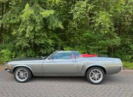 Ford Mustang V8 Cabriolet