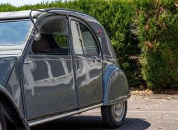 Citroen 2 CV AZ