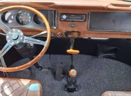 Volkswagen Combi T2 BAYWINDOW BUS