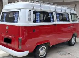 Volkswagen Combi T2 BAYWINDOW BUS