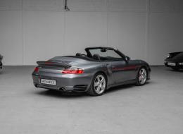 Porsche 996 Turbo cabriolet *Manuelle / Options Exclusive*