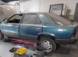 Renault 25 V6i
